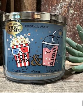 NWT Bath & Body Works Popcorn & Slushie Scented Soy Candle